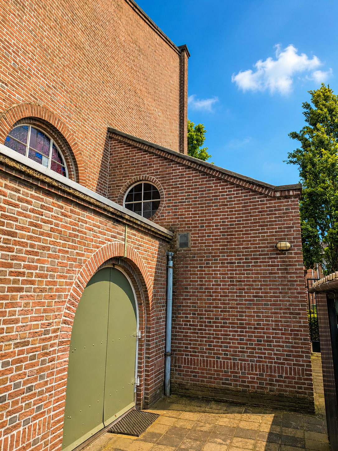 De kerk aan de Plaggenstraat 57, detail